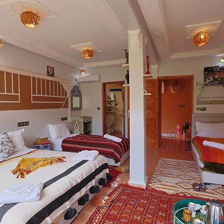 Riad Dar Omar Imlil  Bagian luar foto