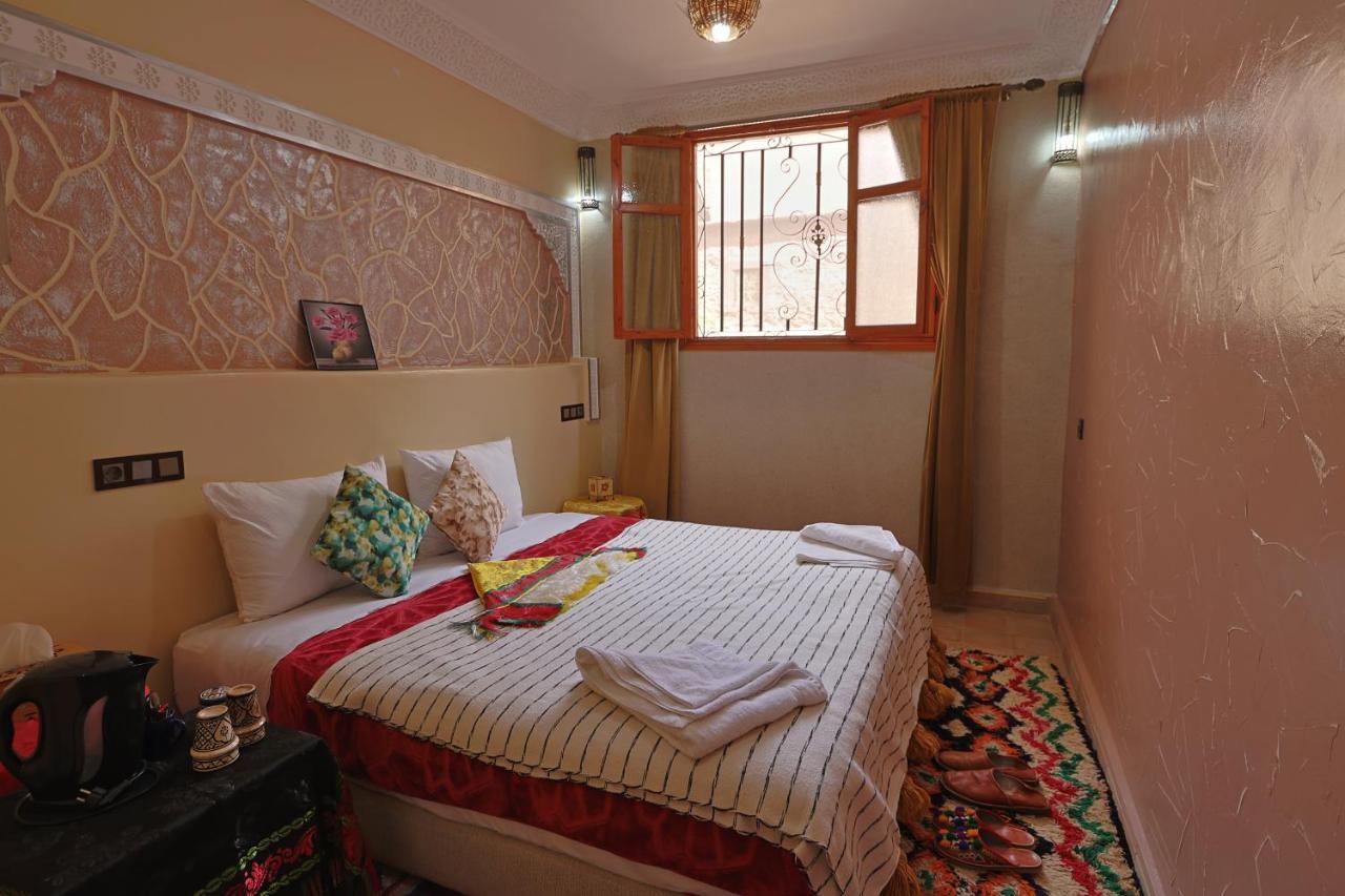 Riad Dar Omar Imlil  Bagian luar foto