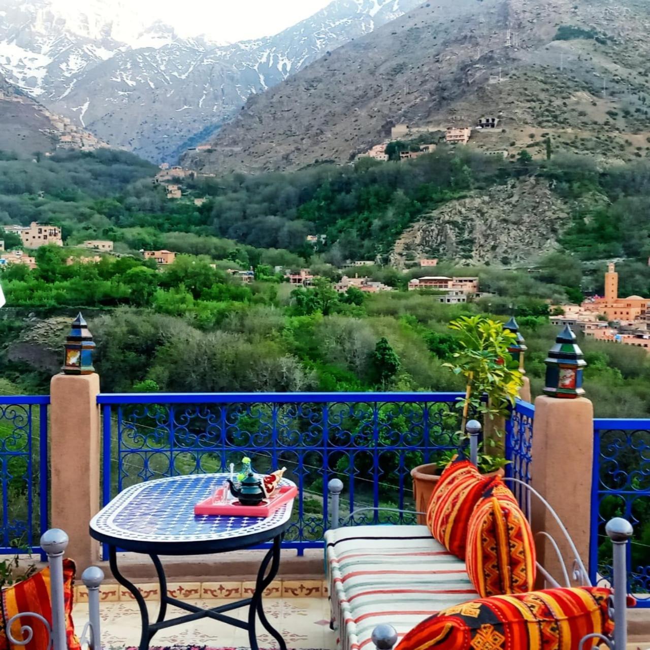 Riad Dar Omar Imlil  Bagian luar foto