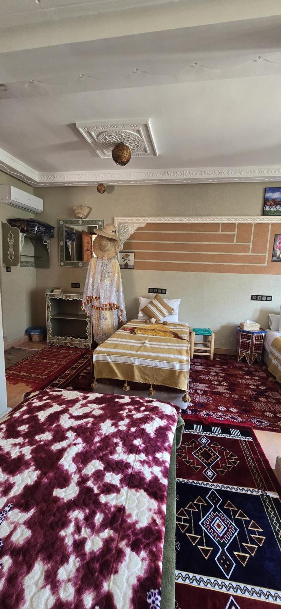 Riad Dar Omar Imlil  Bagian luar foto